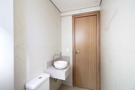 Apartamento à venda com 50m², 2 quartos e 2 vagasBanheiro da Suíte