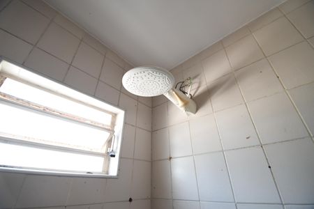 Casa à venda com 253m², 3 quartos e 3 vagasBanheiro de serviço