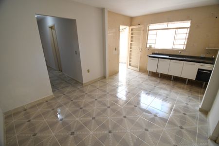 Casa à venda com 253m², 3 quartos e 3 vagasCozinha