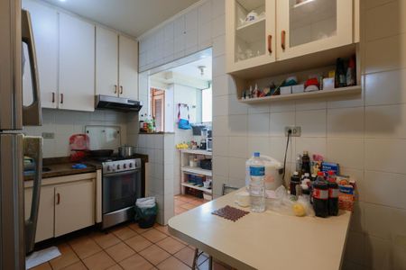 Apartamento à venda com 97m², 3 quartos e 2 vagas Apartamento à venda com 97m², 3 quartos e 2 vagasCozinha