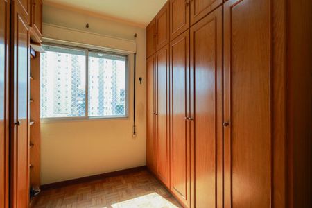 Apartamento à venda com 97m², 3 quartos e 2 vagas Apartamento à venda com 97m², 3 quartos e 2 vagasQuarto 2