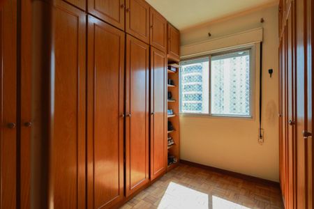 Apartamento à venda com 97m², 3 quartos e 2 vagas Apartamento à venda com 97m², 3 quartos e 2 vagasQuarto 2