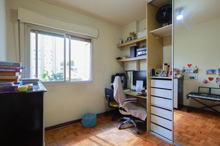 Apartamento à venda com 97m², 3 quartos e 2 vagas Apartamento à venda com 97m², 3 quartos e 2 vagasQuarto 1