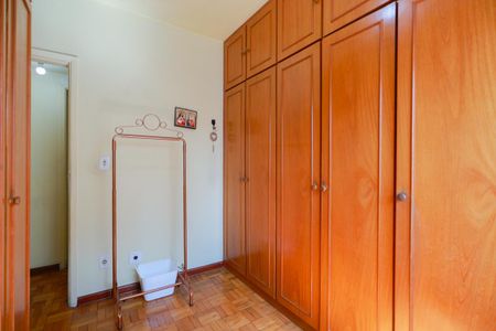 Apartamento à venda com 97m², 3 quartos e 2 vagas Apartamento à venda com 97m², 3 quartos e 2 vagasQuarto 2