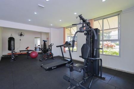 Apartamento à venda com 97m², 3 quartos e 2 vagas Apartamento à venda com 97m², 3 quartos e 2 vagasÁrea comum - Academia