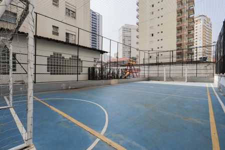 Apartamento à venda com 97m², 3 quartos e 2 vagas Apartamento à venda com 97m², 3 quartos e 2 vagasÁrea comum - Quadra esportiva