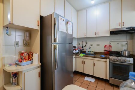 Apartamento à venda com 97m², 3 quartos e 2 vagas Apartamento à venda com 97m², 3 quartos e 2 vagasCozinha