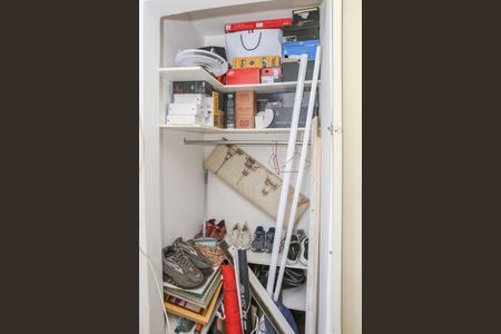 Casa à venda com 342m², 4 quartos e 8 vagasQuarto 1