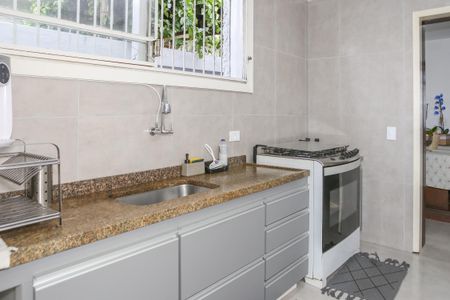 Casa à venda com 342m², 4 quartos e 8 vagasCozinha