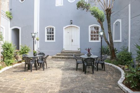 Casa à venda com 342m², 4 quartos e 8 vagasChurrasqueira