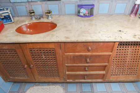 Casa à venda com 342m², 4 quartos e 8 vagasBanheiro da Suíte