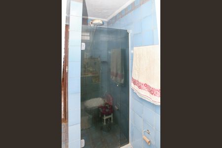 Casa à venda com 342m², 4 quartos e 8 vagasBanheiro da Suíte