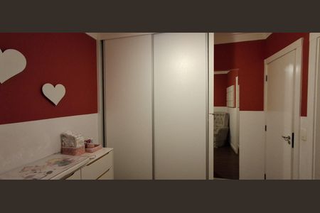 Apartamento à venda com 130m², 3 quartos e 3 vagas Apartamento à venda com 130m², 3 quartos e 3 vagasSuíte 1