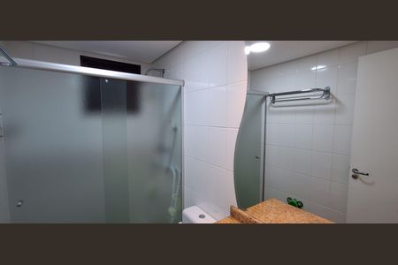 Apartamento à venda com 130m², 3 quartos e 3 vagas Apartamento à venda com 130m², 3 quartos e 3 vagasBanheiro Suíte 2