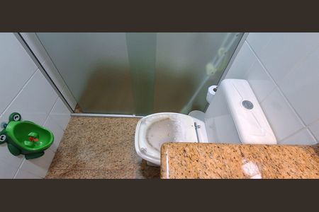 Apartamento à venda com 130m², 3 quartos e 3 vagas Apartamento à venda com 130m², 3 quartos e 3 vagasBanheiro Suíte 2