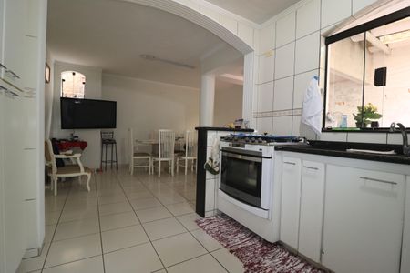 Casa à venda com 200m², 4 quartos e 3 vagasCozinha