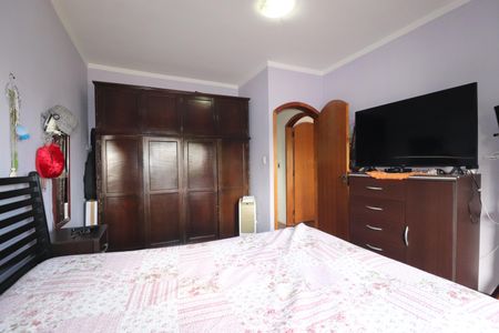 Casa à venda com 200m², 4 quartos e 3 vagasQuarto 2