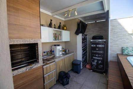 Apartamento à venda com 144m², 3 quartos e 2 vagasCobertura