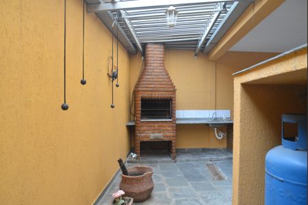 Casa à venda com 236m², 3 quartos e 6 vagasÁrea gourmet