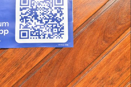 Casa à venda com 236m², 3 quartos e 6 vagasRYKG 556