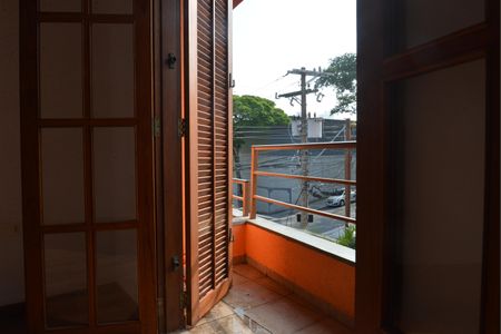 Casa à venda com 236m², 3 quartos e 6 vagasSacada