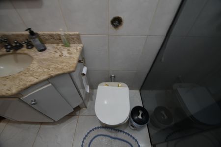 Casa à venda com 120m², 4 quartos e 2 vagasBanheiro 2