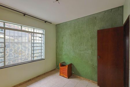 Casa à venda com 208m², 3 quartos e 2 vagasQuarto 3 - Suíte
