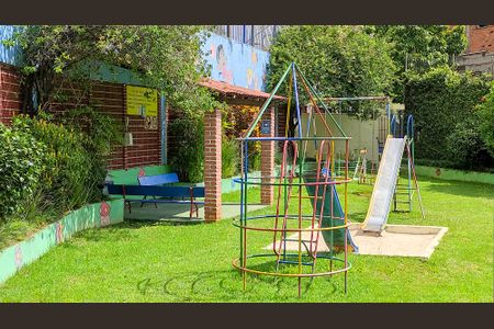 Apartamento à venda com 75m², 2 quartos e 1 vagaÁrea comum - Playground