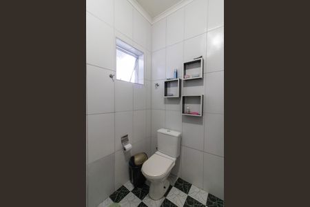 Casa à venda com 250m², 3 quartos e 2 vagas Casa à venda com 250m², 3 quartos e 2 vagasBanheiro