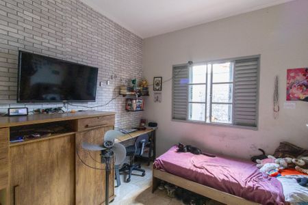 Casa à venda com 250m², 3 quartos e 2 vagas Casa à venda com 250m², 3 quartos e 2 vagasQuarto 1