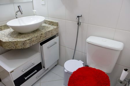 Casa à venda com 127m², 3 quartos e 1 vagaBanheiro da Suíte 2