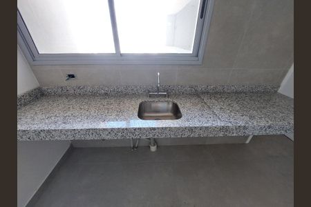 Apartamento à venda com 121m², 3 quartos e 2 vagas Apartamento à venda com 121m², 3 quartos e 2 vagasCozinha