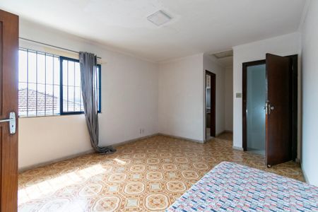 Casa à venda com 390m², 5 quartos e 4 vagas Casa à venda com 390m², 5 quartos e 4 vagasSuíte da Edicula