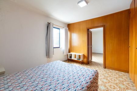 Casa à venda com 390m², 5 quartos e 4 vagas Casa à venda com 390m², 5 quartos e 4 vagasSuíte 2 Suíte da Edicula