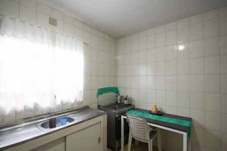 Casa de condomínio à venda com 50m², 1 quarto e sem vaga Casa de condomínio à venda com 50m², 1 quarto e sem vagaCozinha