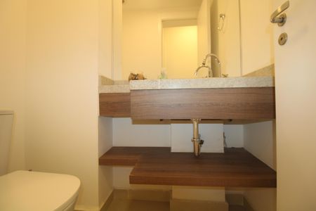 Apartamento à venda com 81m², 2 quartos e 1 vagaLavabo