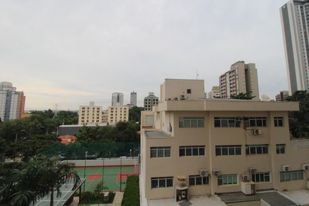 Apartamento à venda com 81m², 2 quartos e 1 vagaVista da Área de Serviço