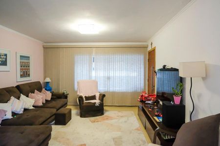 Casa à venda com 162m², 3 quartos e 3 vagasSala