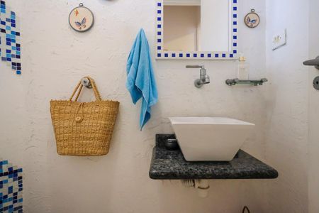 Casa à venda com 162m², 3 quartos e 3 vagasLavabo