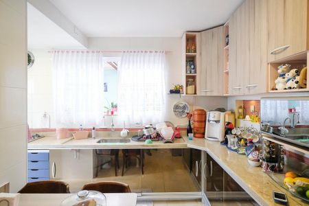 Casa à venda com 162m², 3 quartos e 3 vagasCozinha