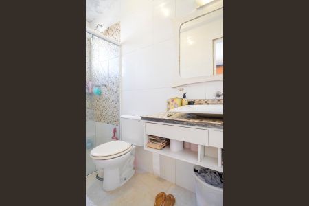 Casa à venda com 162m², 3 quartos e 3 vagasBanheiro da suíte