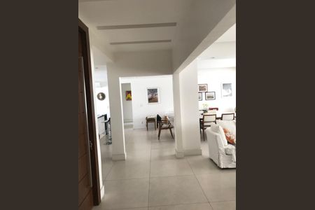 Apartamento à venda com 170m², 3 quartos e 1 vaga