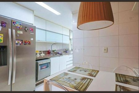 Apartamento à venda com 156m², 3 quartos e 2 vagas
