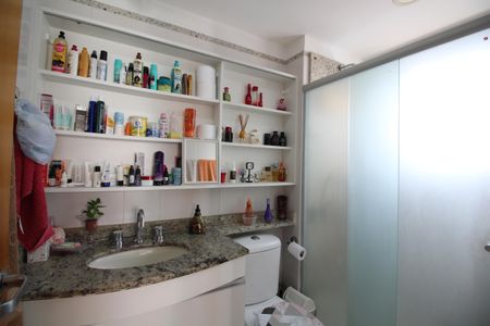 Apartamento para alugar com 80m², 3 quartos e 1 vagaQuarto - Suíte Banheiro