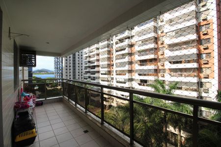 Apartamento para alugar com 80m², 3 quartos e 1 vagaVaranda
