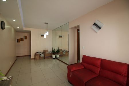 Apartamento para alugar com 80m², 3 quartos e 1 vagaSala