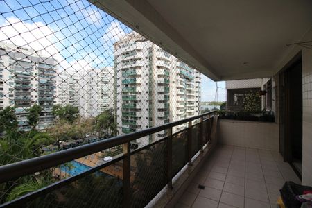 Apartamento para alugar com 80m², 3 quartos e 1 vagaVaranda