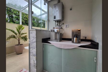 Casa de condomínio à venda com 350m², 3 quartos e 2 vagasÁrea de Serviço