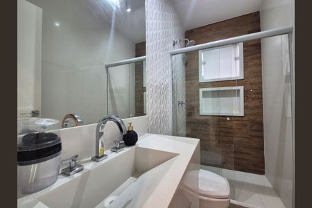 Casa de condomínio à venda com 350m², 3 quartos e 2 vagasBanheiro social