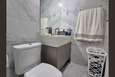 Casa de condomínio à venda com 350m², 3 quartos e 2 vagasBanheiro da Suíte 3